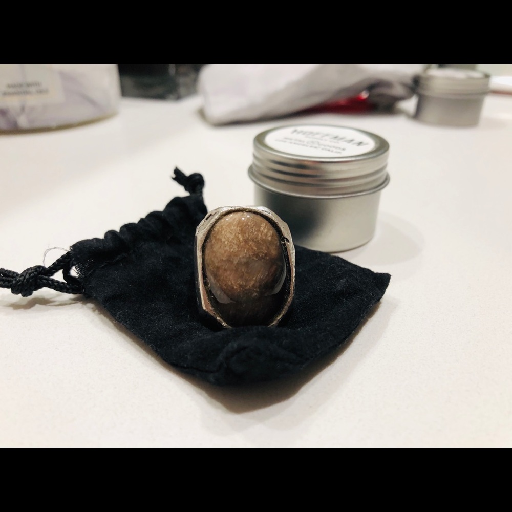 Hoffman Supply Co. Silver w/ Petrified Wood: Sz 10